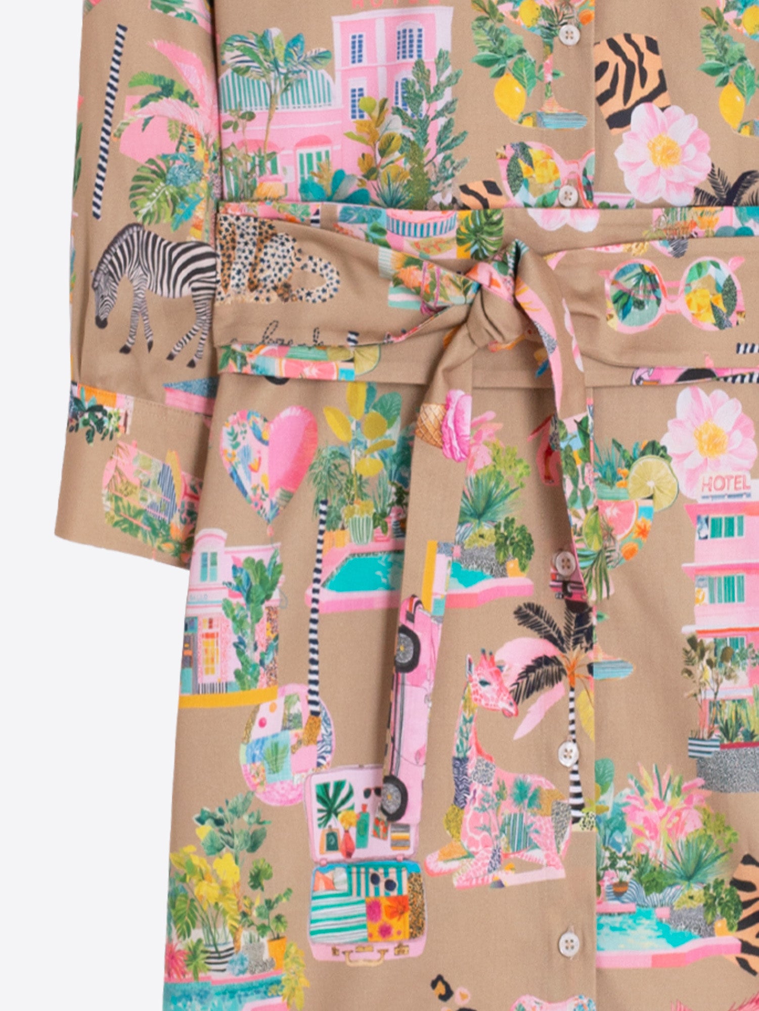 VESTIDO CAMISERO ESTAMPADO ILUSTRADO CAMEL