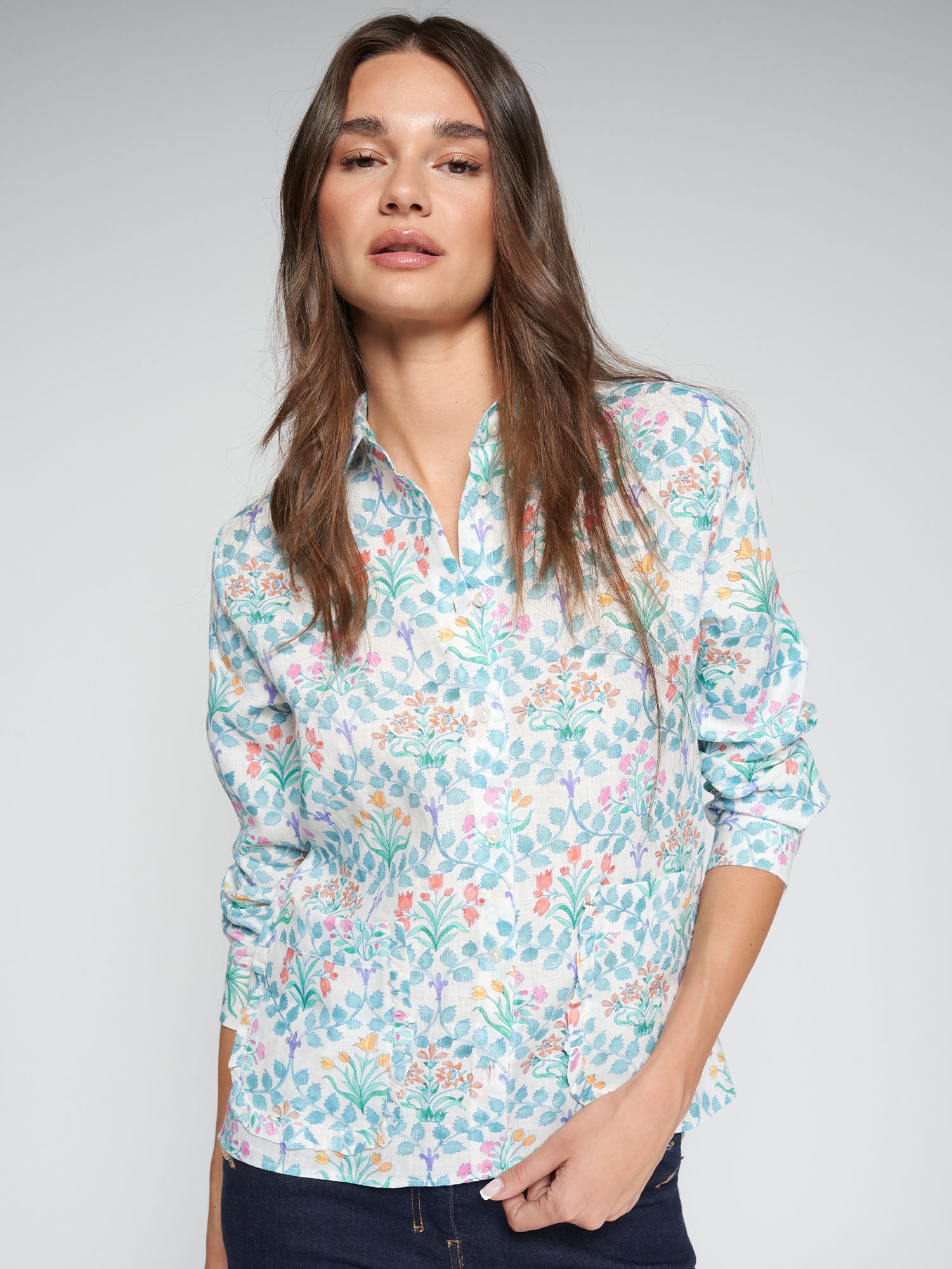 CAMISA ESTAMPADO FLORAL MULTICOLOR